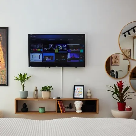 Lovely And Cozy Lena *