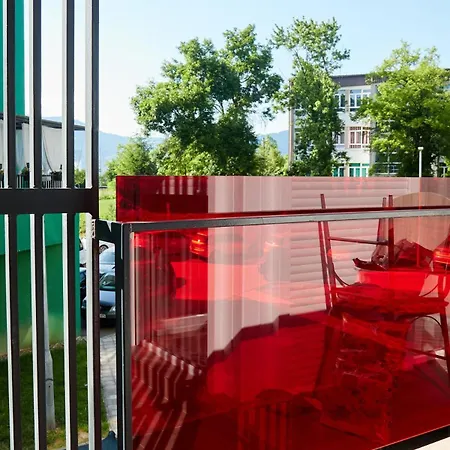 Lovely And Cozy Lena شقة *