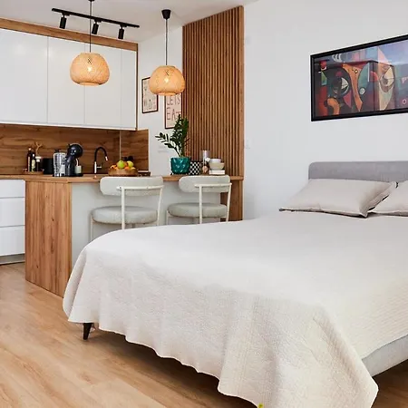 Lovely And Cozy Lena * Zenica