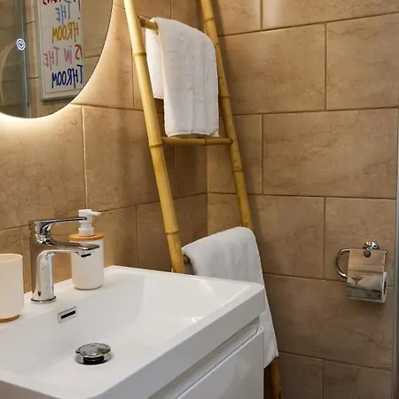 Apartamento Lovely And Cozy Lena